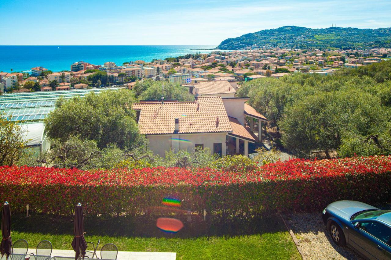 Appartamenti Villa Il Poggiolo Diano Marina Exterior photo