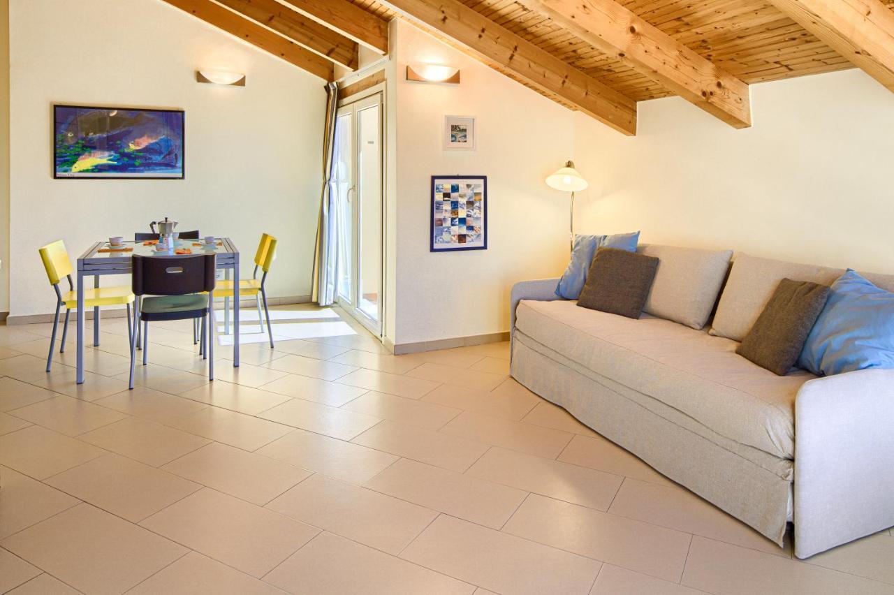 Appartamenti Villa Il Poggiolo Diano Marina Exterior photo