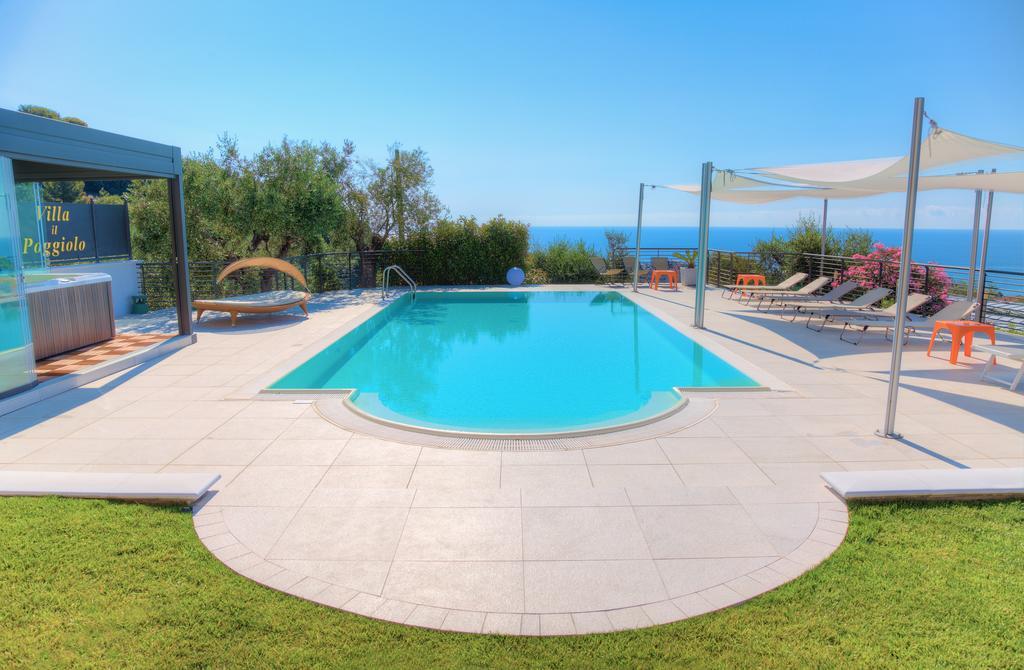 Appartamenti Villa Il Poggiolo Diano Marina Exterior photo